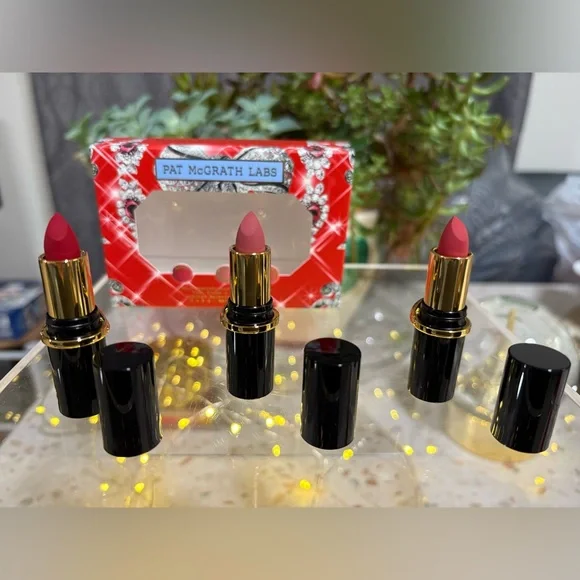 Pat McGrath Mini Mattetrance Lipstick
Trio Limited Edition - Picture 13 of 17